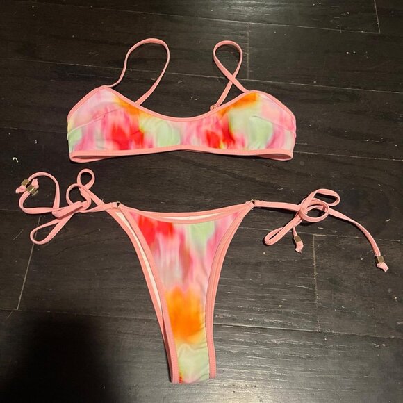 Missguided colorful pink and orange bikini set - Picture 1 of 5